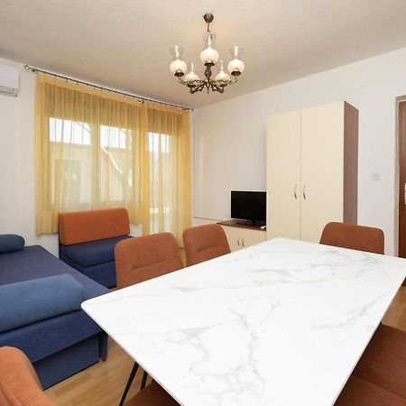 3 Bedroom Gorgeous Apartment In Τρογκίρ Εξωτερικό φωτογραφία