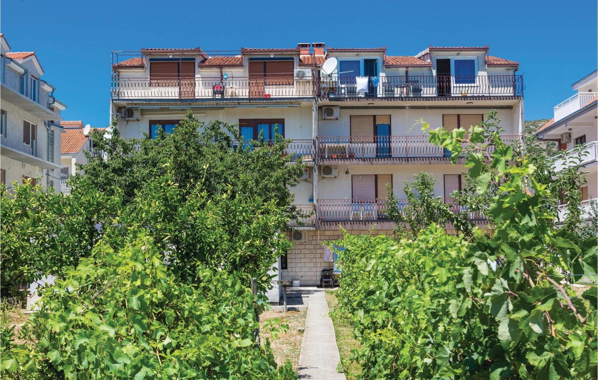 3 Bedroom Gorgeous Apartment In Τρογκίρ Εξωτερικό φωτογραφία