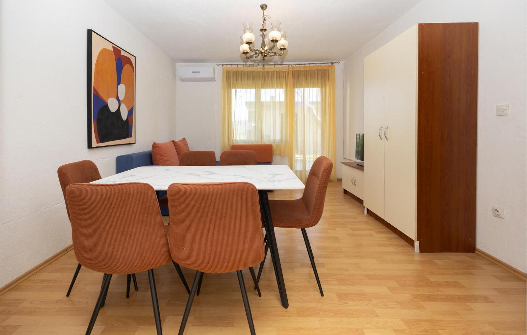 3 Bedroom Gorgeous Apartment In Τρογκίρ Εξωτερικό φωτογραφία