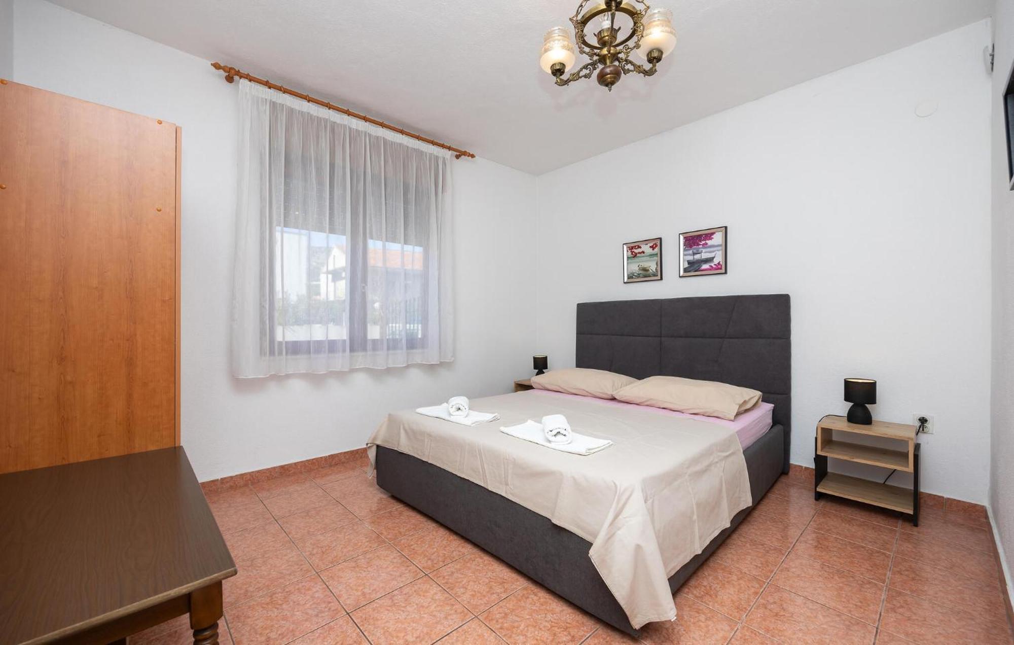3 Bedroom Gorgeous Apartment In Τρογκίρ Εξωτερικό φωτογραφία
